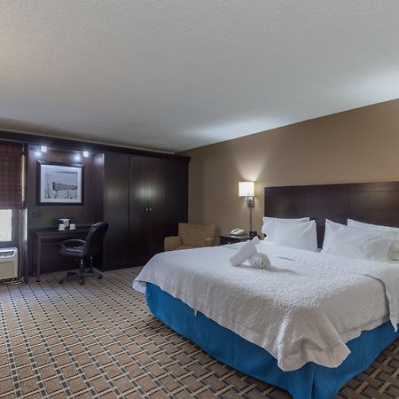 Spark By Hilton Tampa Brandon Exterior foto