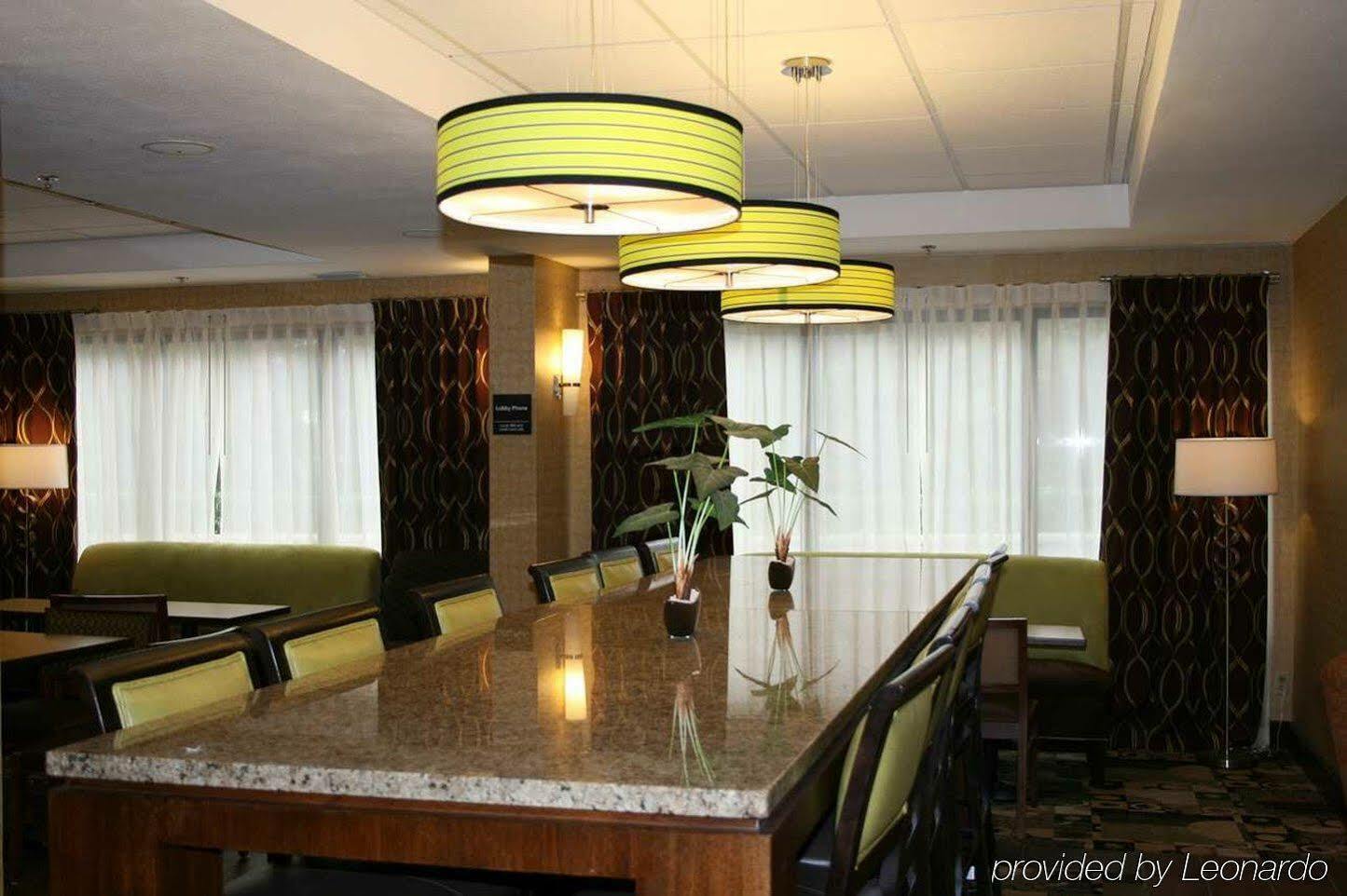 Spark By Hilton Tampa Brandon Exterior foto